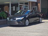 Used 2017 Toyota Camry LE image 4