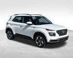 New 2025 Hyundai Venue SEL image 3