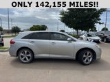 Used 2015 Toyota Venza XLE image 2