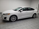 Used 2019 Ford Fusion SE image 2