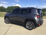 Used 2018 Jeep Renegade Latitude w/ Advanced Technology Group image 4