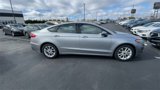 Used 2020 Ford Fusion SE image 2