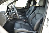 Certified 2024 Porsche Macan image 5