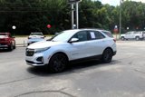 Used 2022 Chevrolet Equinox RS image 2