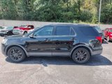 Used 2018 Ford Explorer XLT w/ Equipment Group 202A image 5