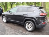 Used 2016 Jeep Cherokee Latitude image 5