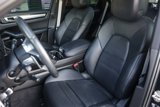Certified 2022 Porsche Cayenne Platinum Edition image 5