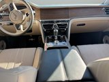 Certified 2022 Bentley Flying Spur Plug-In Hybrid image 4