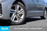 Used 2020 Hyundai Elantra SEL image 3