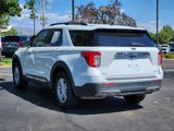 Used 2021 Ford Explorer XLT w/ Equipment Group 202A image 4