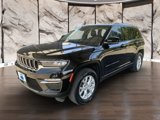 Used 2023 Jeep Grand Cherokee Limited image 3