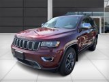 Used 2018 Jeep Grand Cherokee Limited image 3