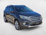 Used 2017 Ford Escape SE w/ SE Leather Comfort Package image 3