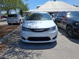 Used 2017 Chrysler Pacifica Touring-L w/ Tire & Wheel Group image 3
