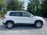 Used 2010 Volkswagen Tiguan SE image 6