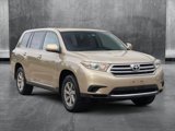 Used 2013 Toyota Highlander FWD image 3
