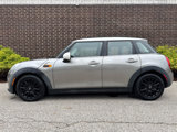 Used 2017 MINI Cooper 4-Door Hardtop image 2