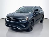 Used 2022 Volkswagen Taos SEL w/ Panoramic Sunroof Package image 2