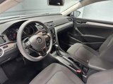 Used 2016 Volkswagen Passat 1.8T S image 2
