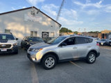 Used 2015 Toyota RAV4 LE image 2