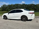 Used 2018 Toyota Camry SE image 3