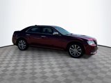 Used 2016 Chrysler 300 C image 3