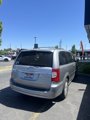 Used 2016 Chrysler Town & Country Touring image 3