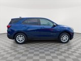 Used 2022 Chevrolet Equinox LS w/ LS Convenience Package image 4