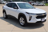 Used 2025 Chevrolet Trax LS image 3