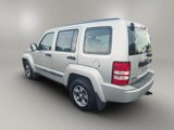 Used 2008 Jeep Liberty Sport image 2