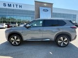 Used 2023 Nissan Rogue SL w/ SL Premium Package image 5