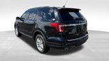 Used 2018 Ford Explorer XLT w/ Equipment Group 202A image 3