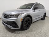 Used 2023 Volkswagen Tiguan SE R-Line image 3