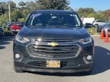 Used 2019 Chevrolet Traverse LT w/ LT Premium Package image 2