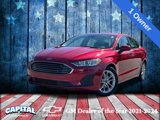 Used 2020 Ford Fusion SE image 2