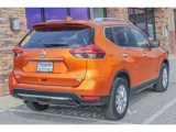 Used 2019 Nissan Rogue SV image 2