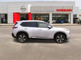 Used 2022 Nissan Rogue Platinum w/ Head-Up Display Package image 2