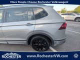 Used 2022 Volkswagen Tiguan SE R-Line image 4