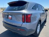 Used 2021 Kia Sorento LX image 6