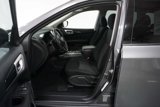 Used 2019 Nissan Pathfinder S image 2