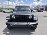 Used 2023 Jeep Gladiator Willys image 2
