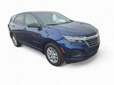 Used 2022 Chevrolet Equinox LS w/ LS Convenience Package image 2