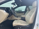 Used 2018 Cadillac XT5 FWD image 2