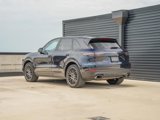 Used 2021 Porsche Cayenne image 3