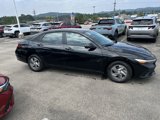 Used 2025 Hyundai Elantra SE image 5