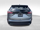 Used 2022 Ford Edge Titanium image 3