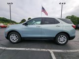 Used 2022 Chevrolet Equinox LT image 2