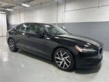 Used 2020 Volvo S60 T6 Momentum image 4
