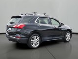 Used 2018 Chevrolet Equinox Premier image 3