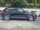 Used 2018 Lincoln MKX Reserve w/ Driver Assistance Package image 2